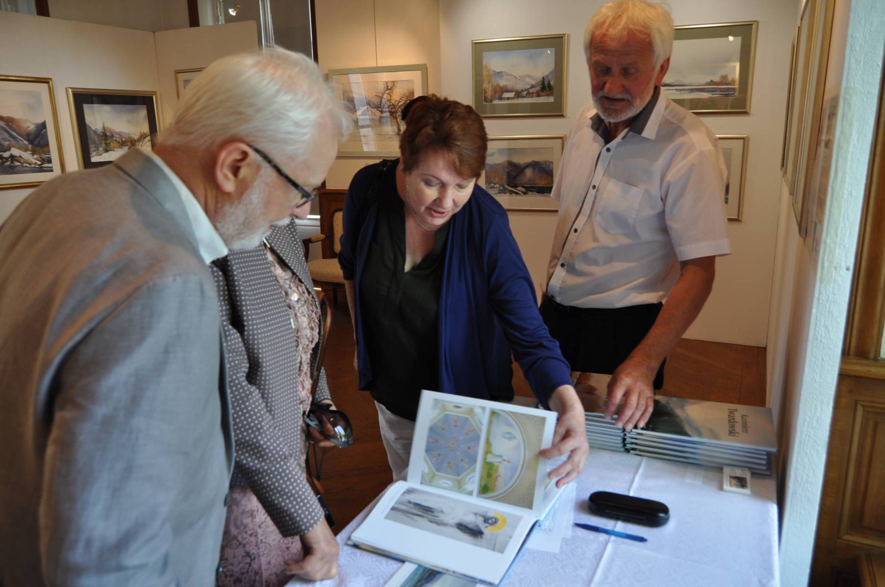 Wystawa w Aulnay-sous-Bois, Francja - zdjęcie 21